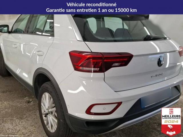 Volkswagen T-Roc image 2