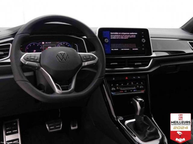 Volkswagen T-Roc image 2
