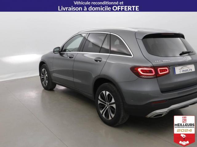 Mercedes Benz Glc image 8