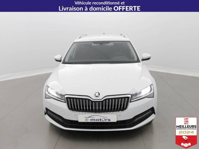Skoda Superb Combi image 4