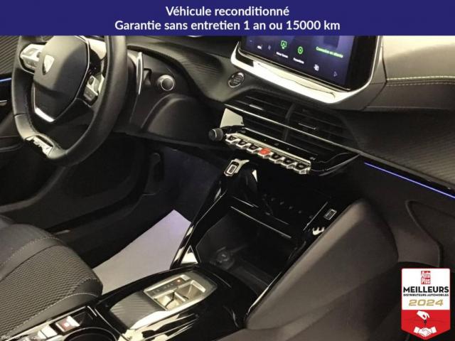 Peugeot 2008 image 8