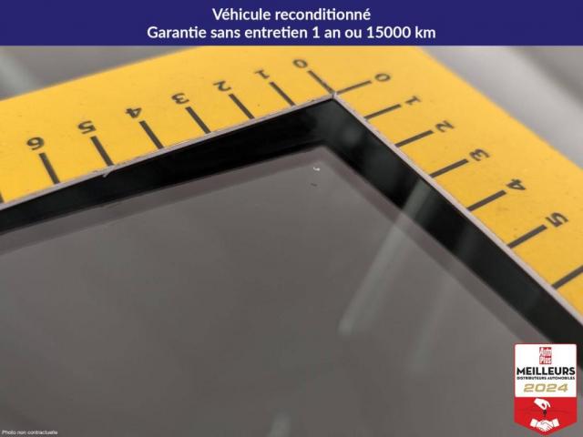 Peugeot 2008 image 2