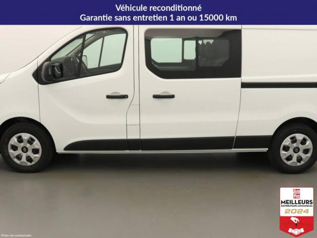 Renault Trafic image 1
