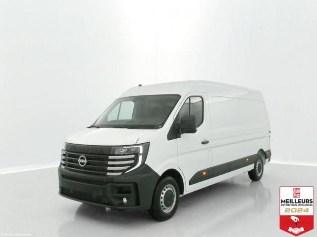 Nissan Interstar image 9
