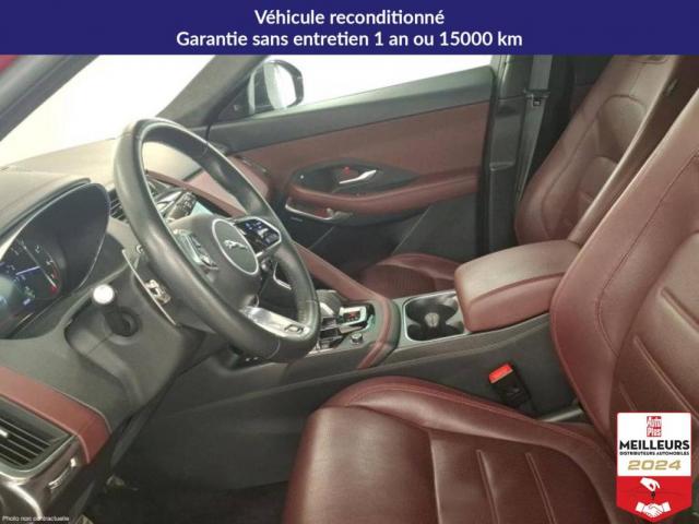 Jaguar E-Pace image 3