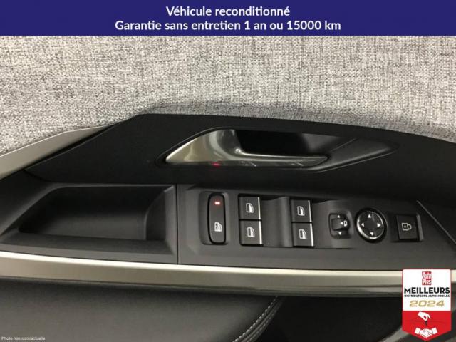 Peugeot 3008 image 2