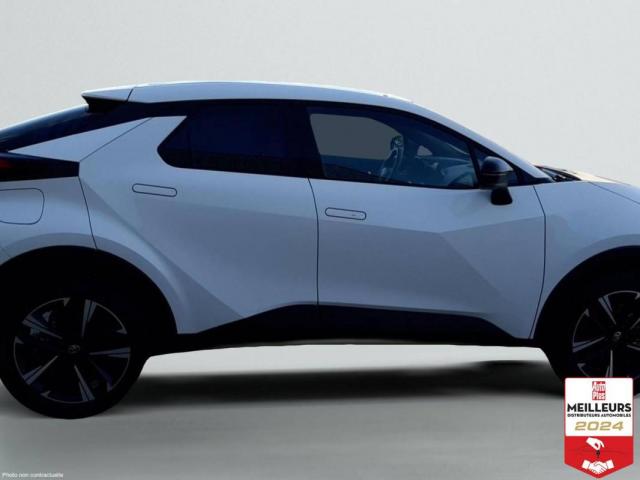 Toyota C-Hr image 5