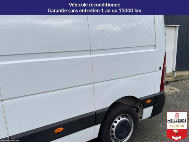 Renault Master image 2