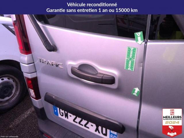 Renault Trafic image 2