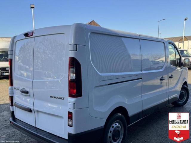 Renault Trafic image 3
