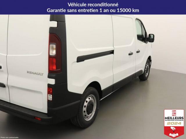 Renault Trafic image 2