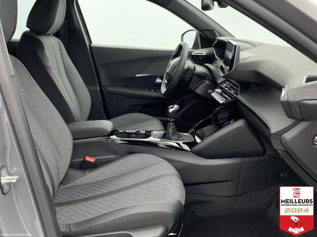 Peugeot 2008 image 1