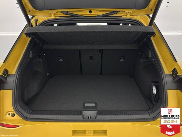 Volkswagen T-Roc image 9