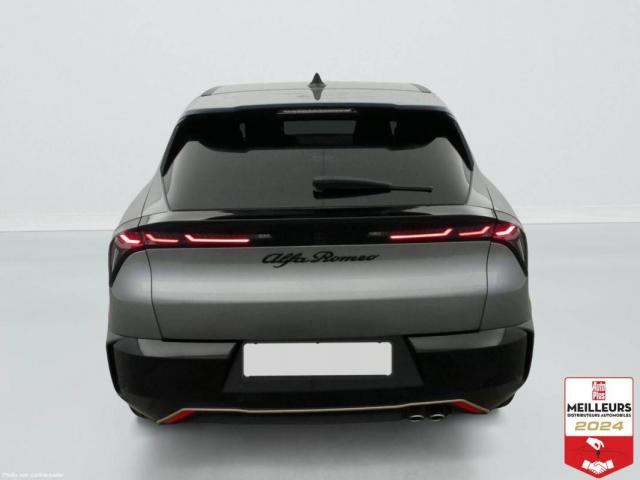 Alfa Romeo Junior image 8