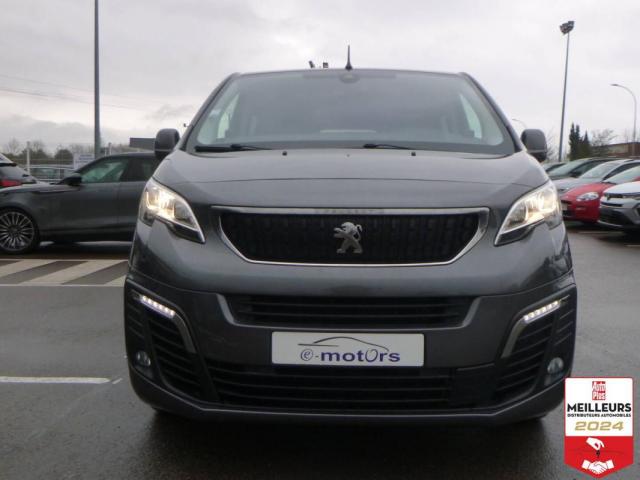 Peugeot Traveller image 1