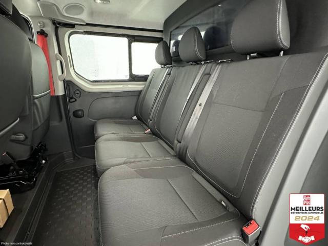 Renault Trucks Trafic image 6