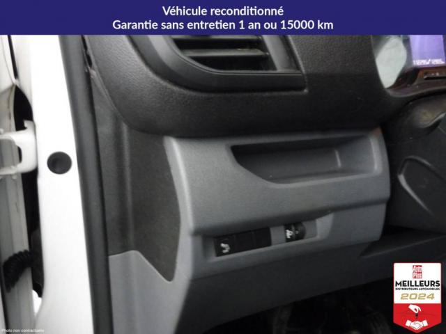 Peugeot Expert image 2