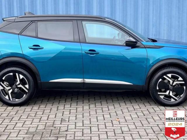 Peugeot 2008 image 2