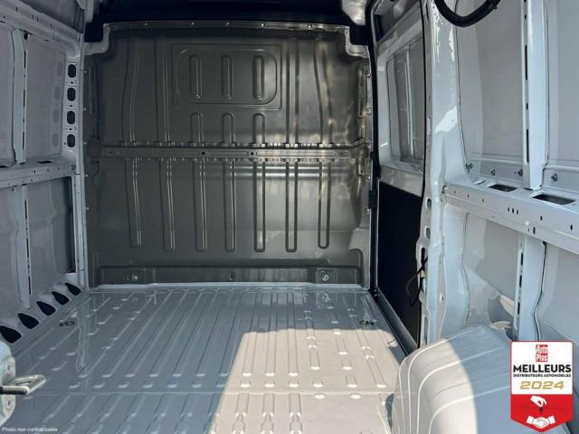 Peugeot Boxer image 3