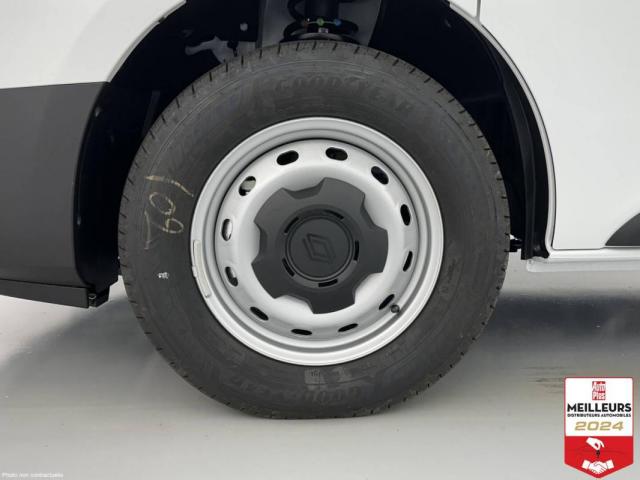 Renault Trafic image 1