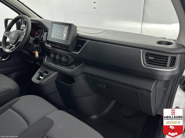 Renault Trafic image 8