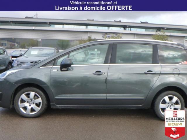 Peugeot 5008 image 1