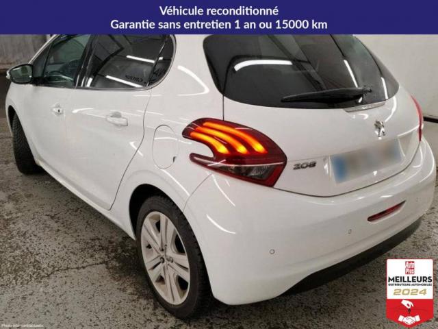 Peugeot 208 image 3