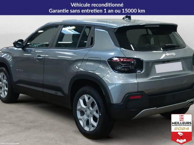 Jeep Avenger image 8