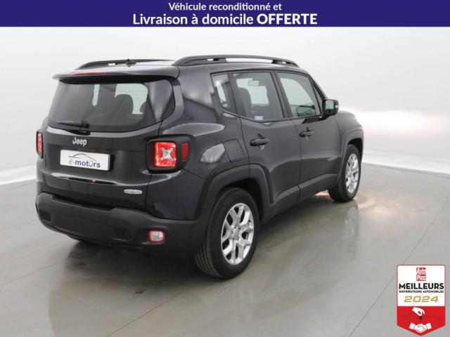 Jeep Renegade image 9