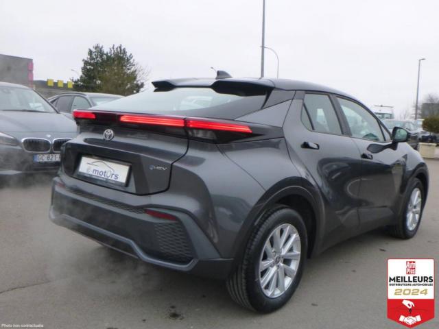 Toyota C-Hr image 1