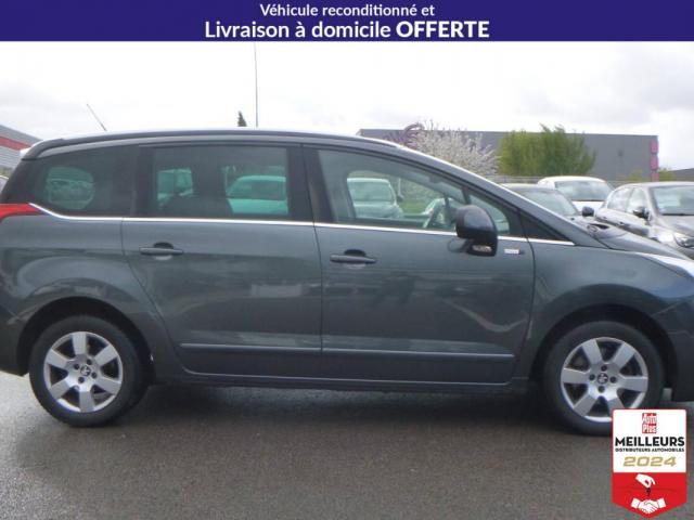 Peugeot 5008 image 4