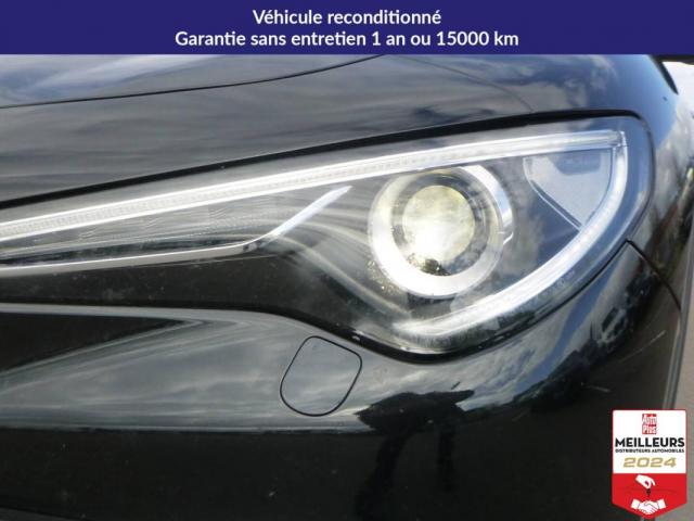 Alfa Romeo Stelvio image 5