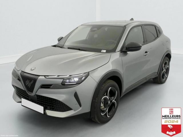 Alfa Romeo Junior 1.2 Ibrida 145 Ch E-Dct6 Ti