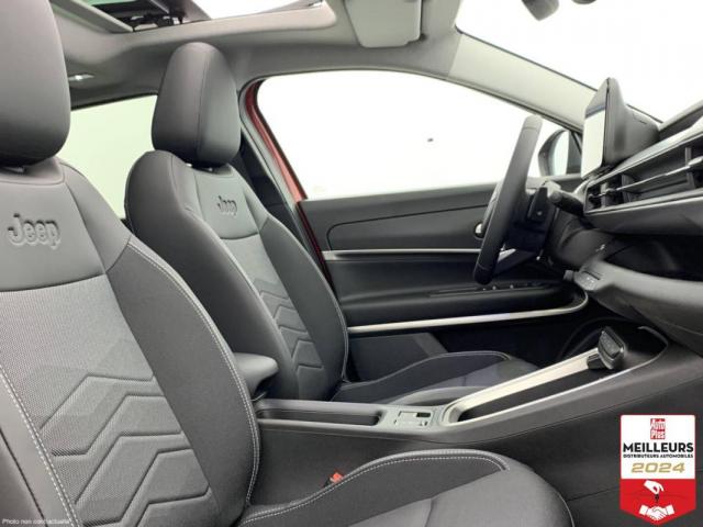 Jeep Avenger image 9