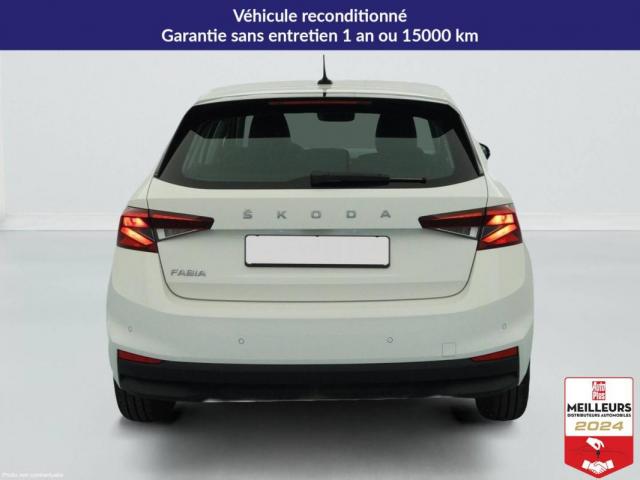 Skoda Fabia image 2