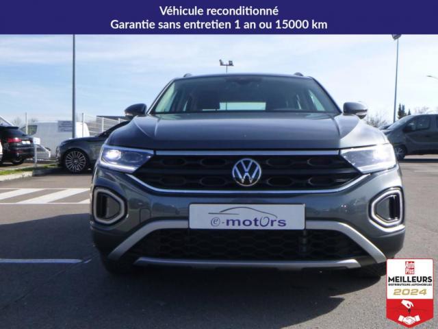 Volkswagen T-Roc image 2