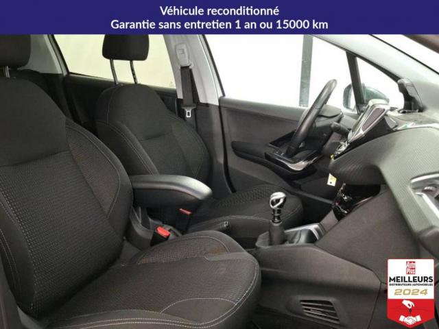 Peugeot 208 image 6