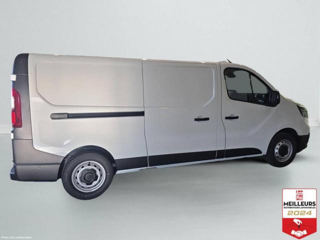 Renault Trafic image 4