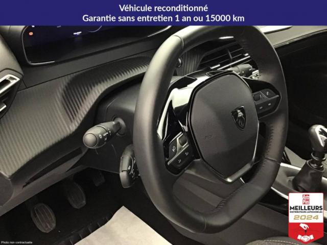 Peugeot 2008 image 2