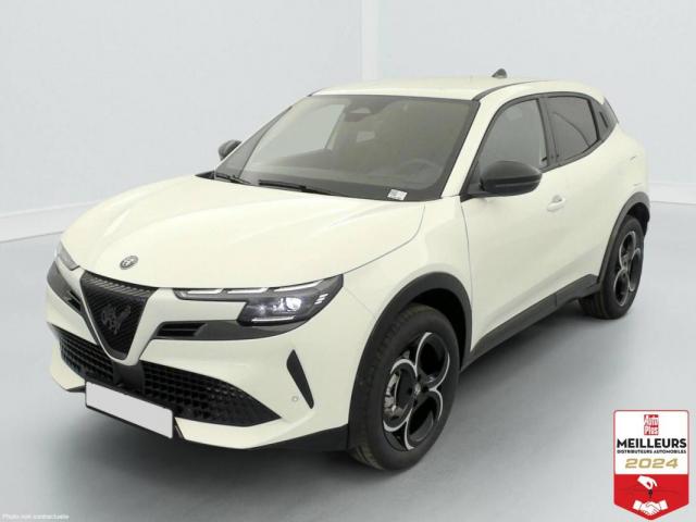 Alfa Romeo Junior 1.2 Ibrida 145 Ch E-Dct6 Ti