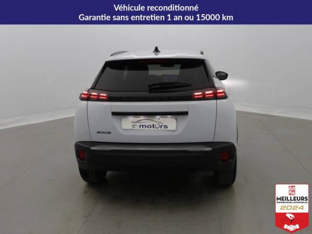 Peugeot 2008 image 8