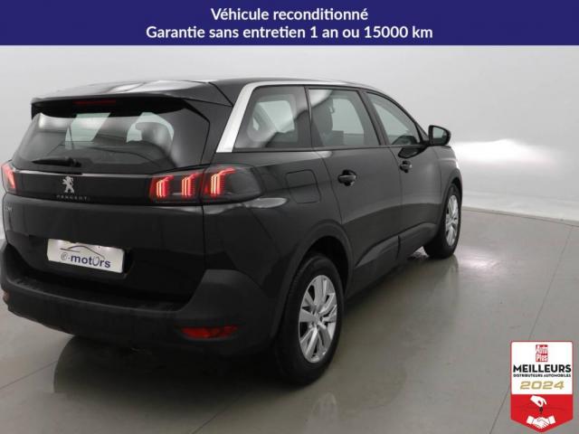 Peugeot 5008 image 1