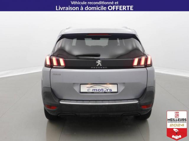 Peugeot 5008 image 8