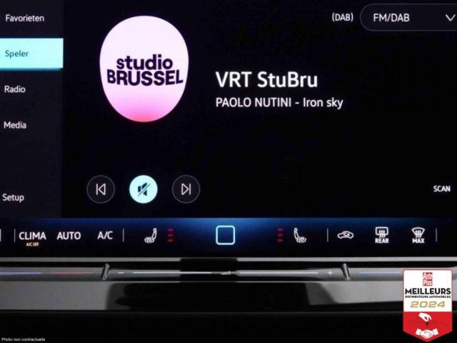 Volkswagen T-Roc image 5