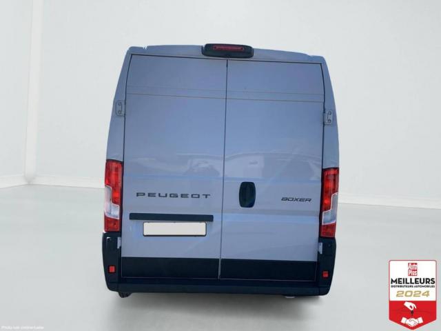 Peugeot Boxer image 2