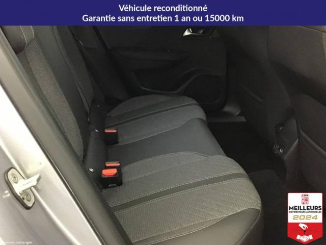 Peugeot 2008 image 2