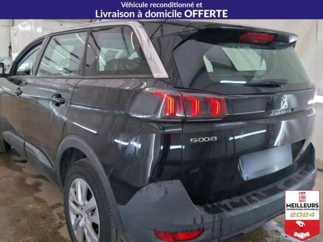 Peugeot 5008 image 2
