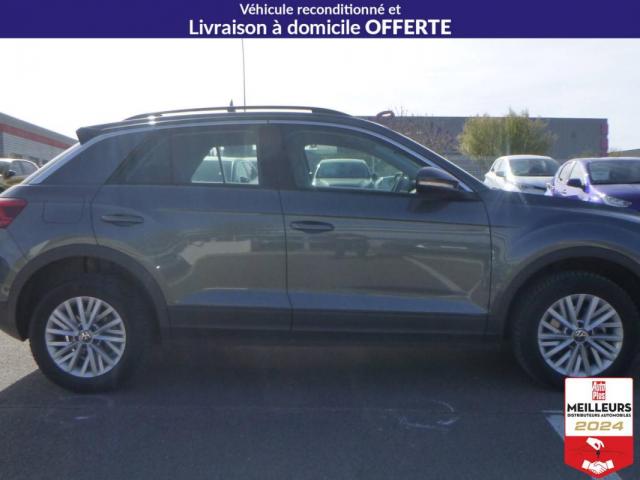 Volkswagen T-Roc image 3