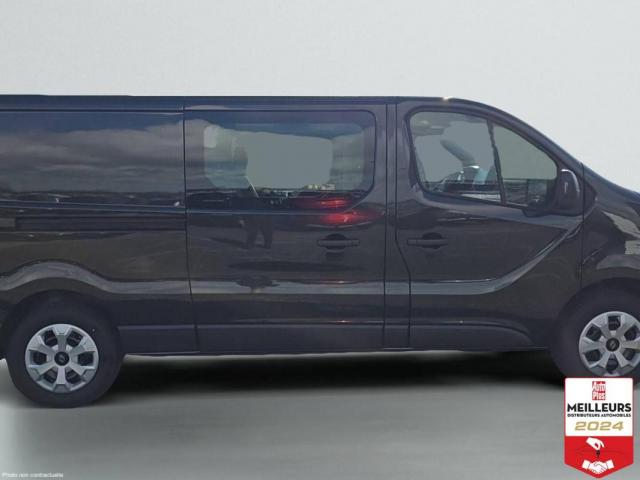 Renault Trafic image 2