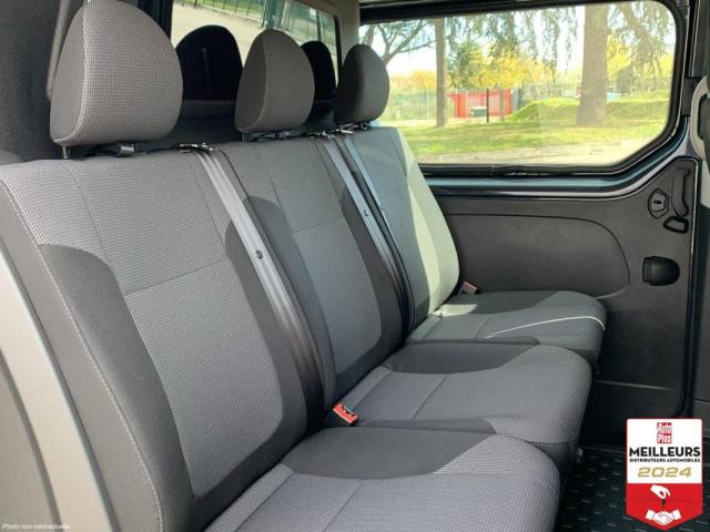 Renault Trafic image 8